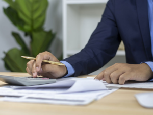 Advantages of Hiring Professionals to Remove Office Junk?